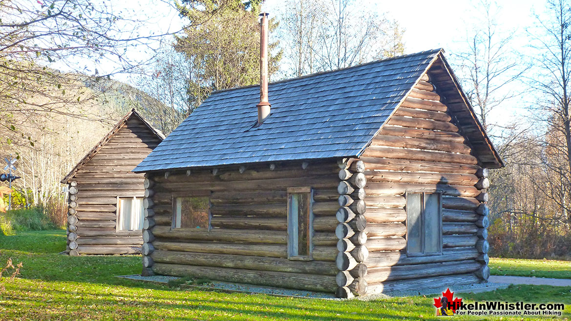 Rainbow Lodge Cabins at Rainbow Park