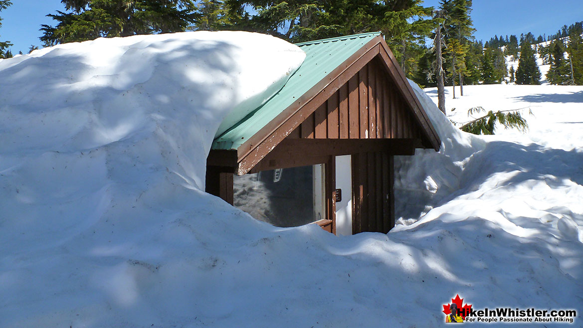 The Elfin Lakes Red Heather Warming Hut