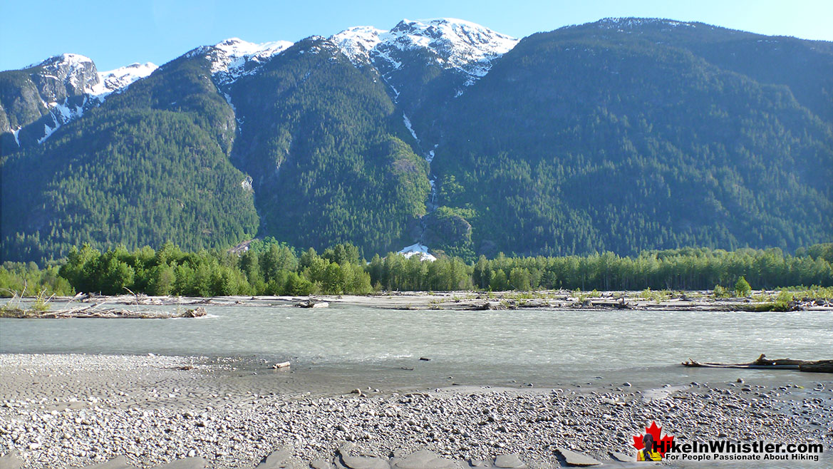 Driving to Keyhole Lillooet River View