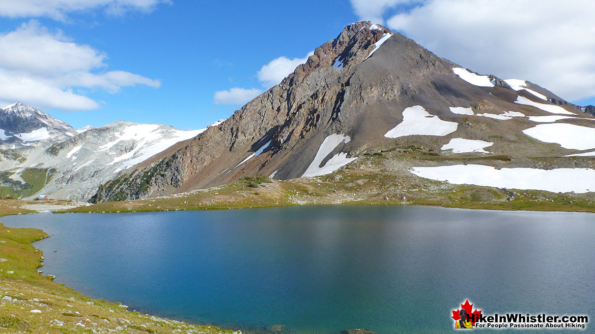Russet Lake, The Fissile and the Hut